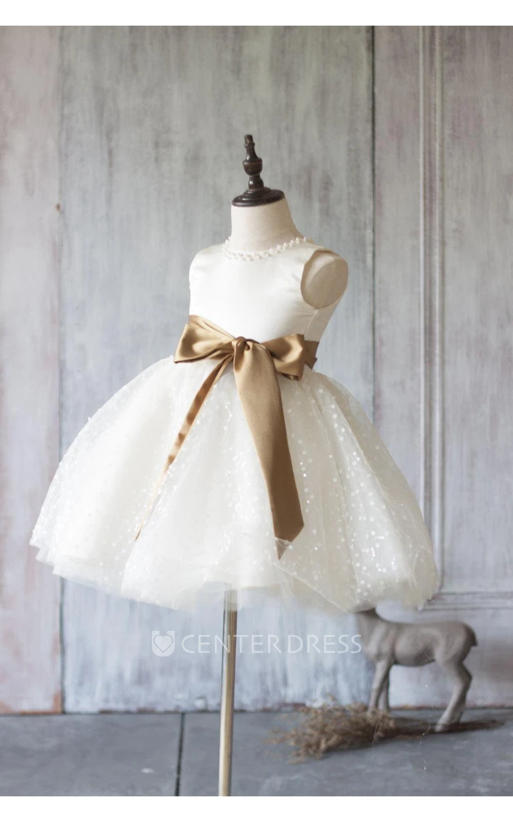 Off White Beading Neck a Line Dot Knee Length Tulle Junior Bridesmaid Dress