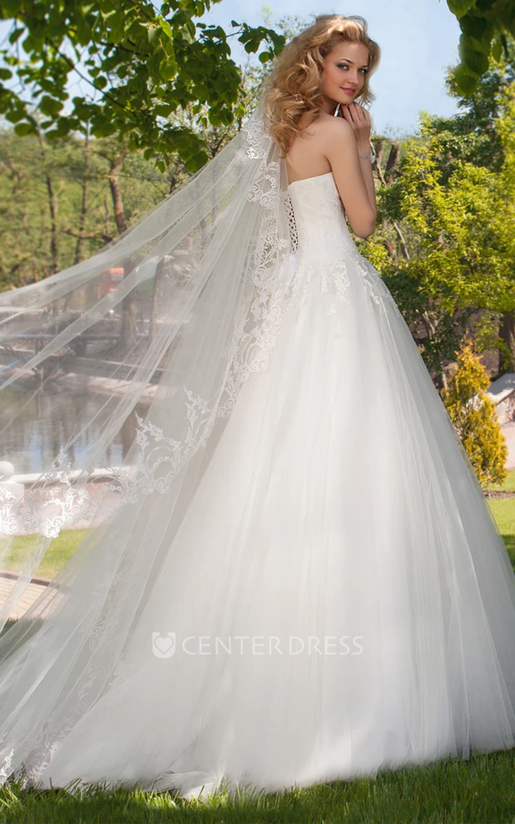 Ball-Gown Sleeveless Caped Sweetheart Floor-Length Tulle Wedding Dress With Lace-Up Back And Appliques