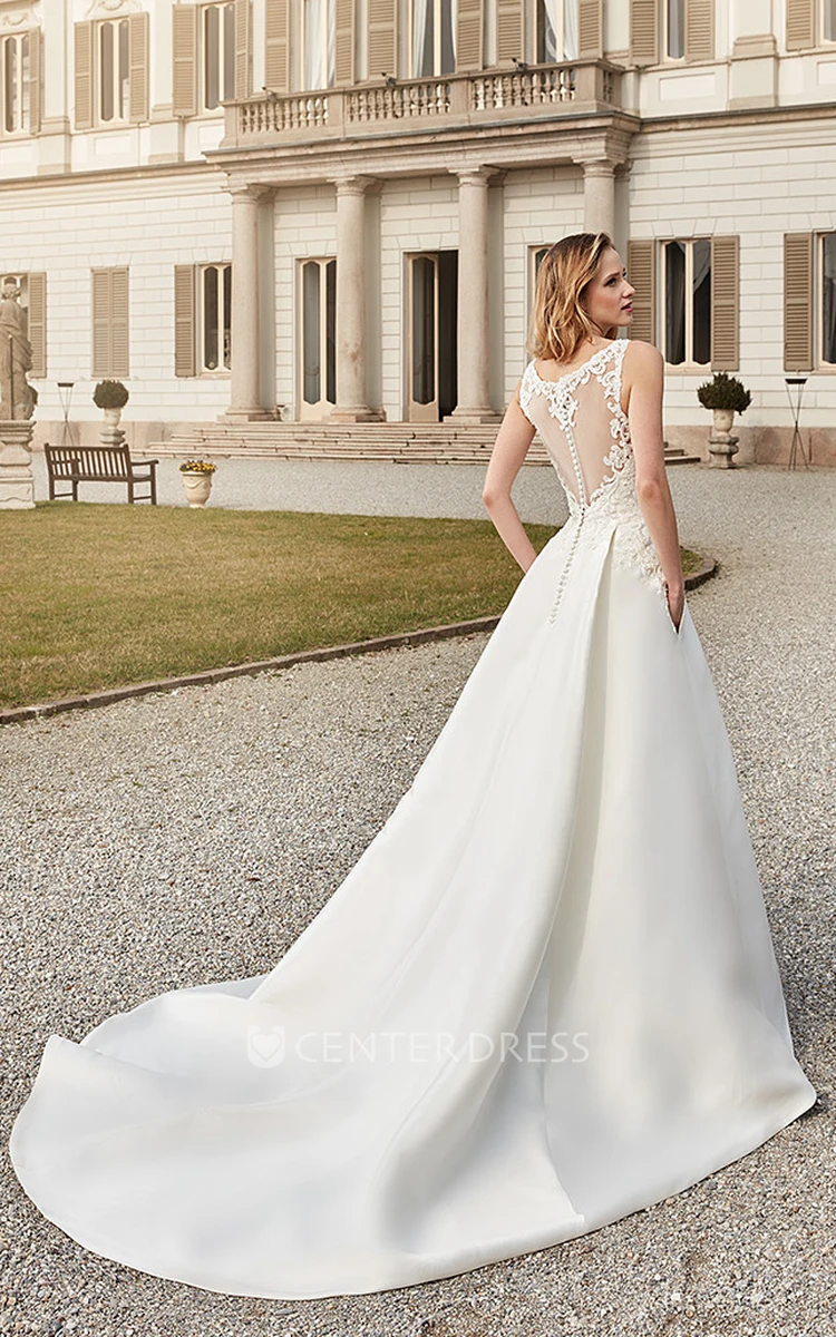 A-Line Floor-Length Sleeveless Scoop-Neck Appliqued Satin Wedding Dress