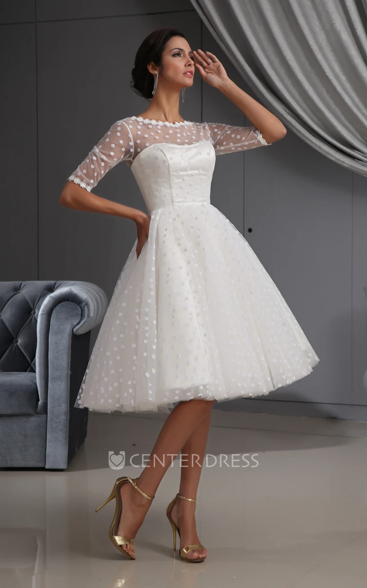 A-Line Half-Sleeve Knee-Length Wedding Dress With Dot And Lace