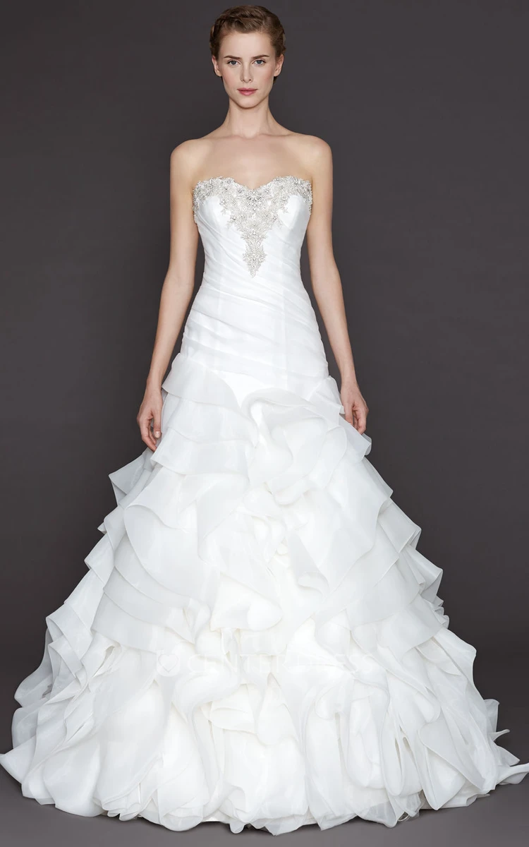 A-Line Sweetheart Organza Wedding Dress With Ruffles And Ruching