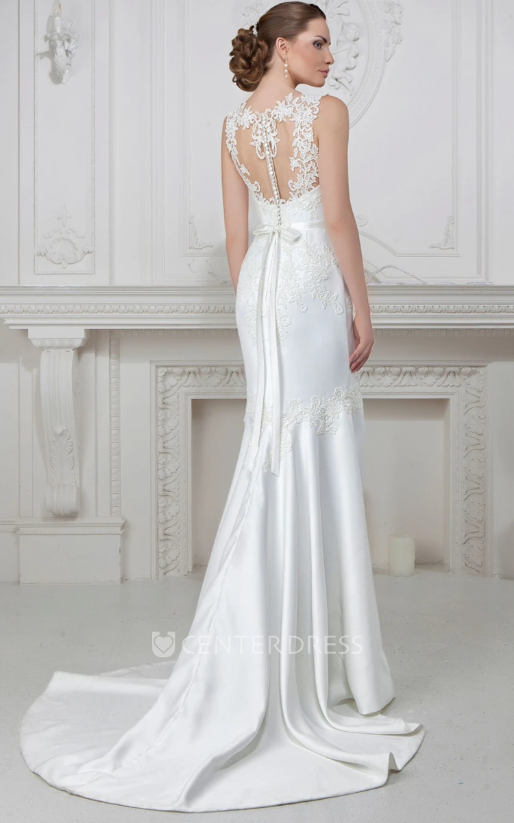 Sheath Appliqued Sleeveless Maxi Jewel-Neck Satin Wedding Dress With Bow