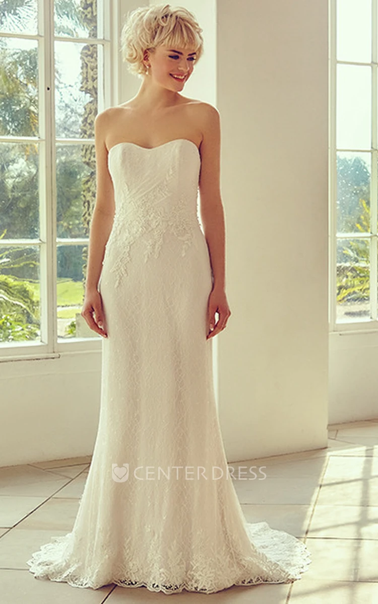 Strapless Floor-Length Appliqued Lace Wedding Dress With Brush Train