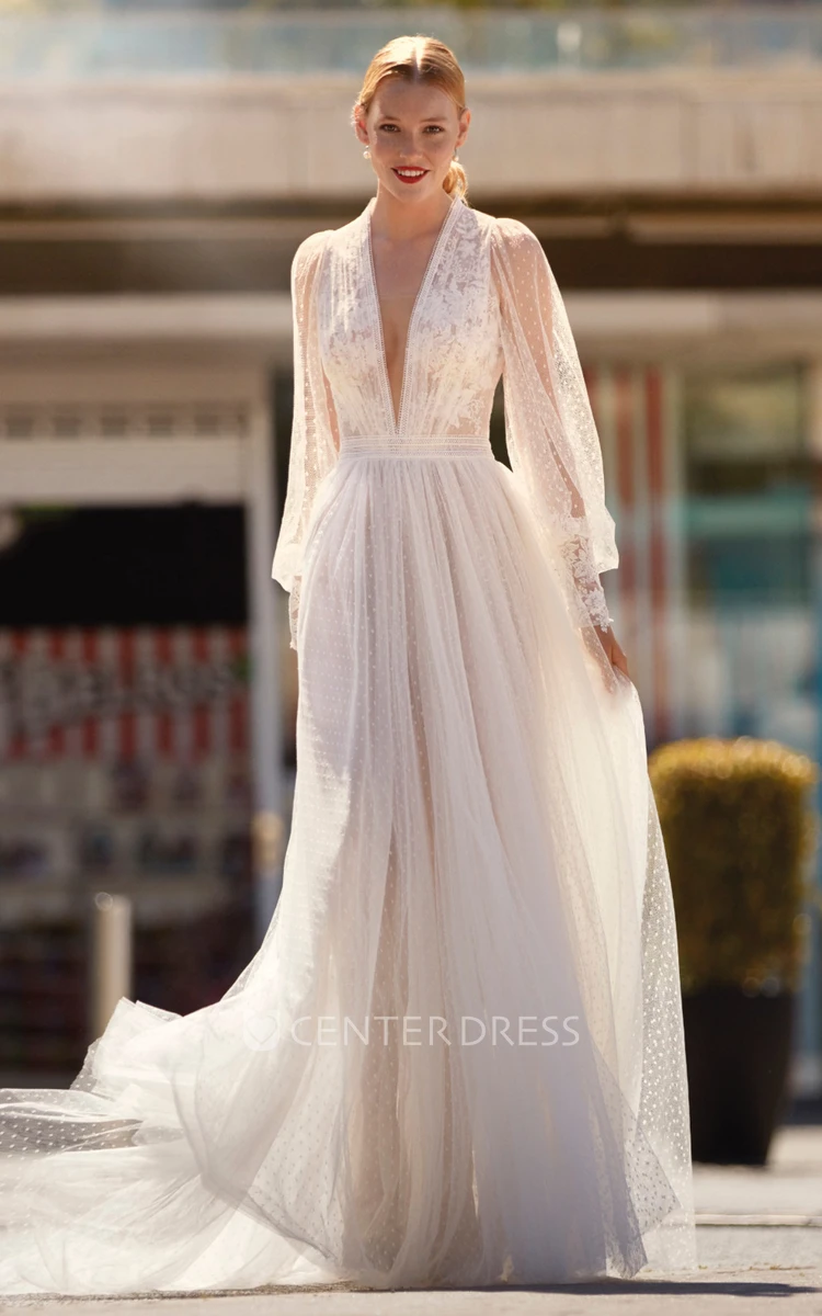 Bohemian Tulle Beach Wedding Dress A-Line V-neck with Illusion and Keyhole Back