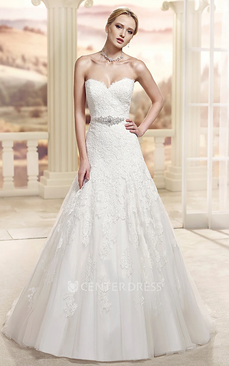 Ball Gown Jeweled Sweetheart Tulle&Lace Wedding Dress