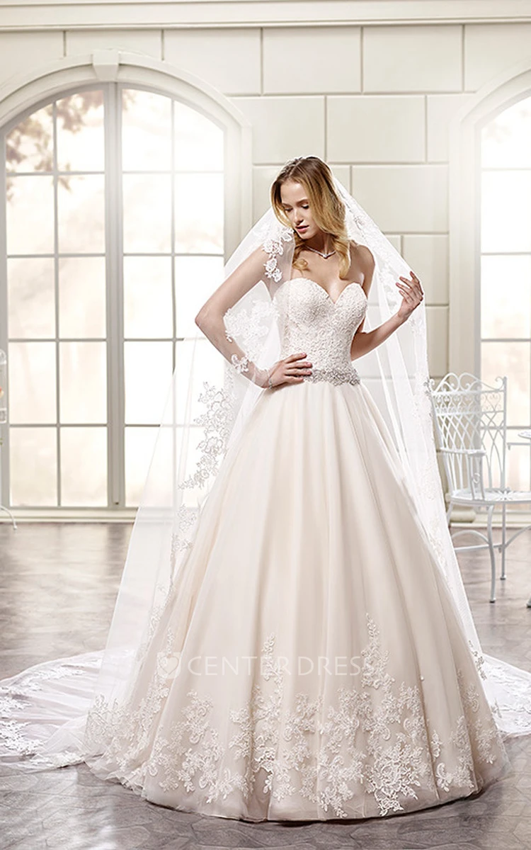 Ball Gown Floor-Length Sweetheart Jeweled Tulle&Lace Wedding Dress With Appliques