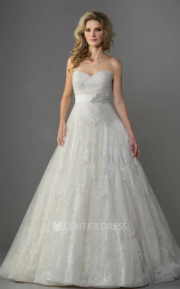 Sweetheart Ballgown With Crystal Waistband And Bow Tie Detail