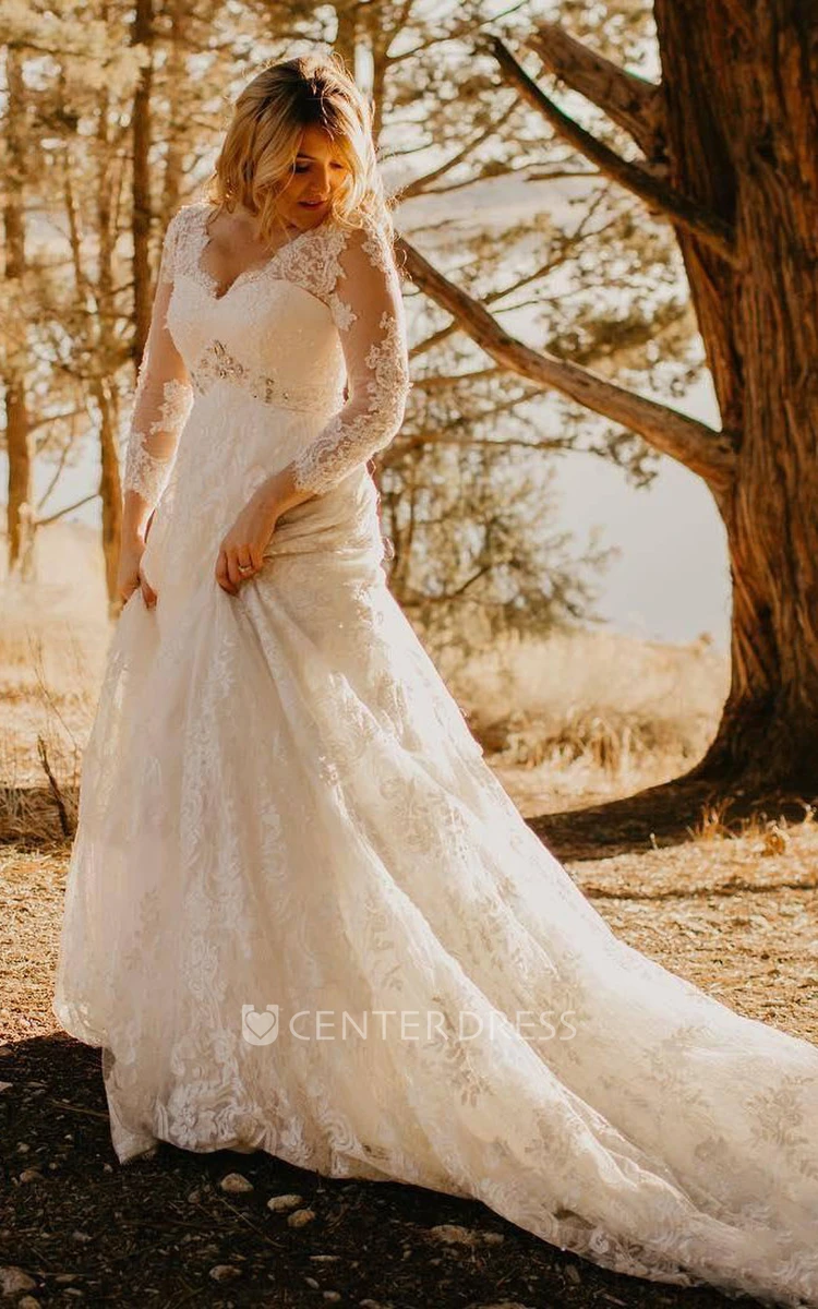 Elegant Country Style Lace A-line V-neck Illusion 3-4 Sleeve Wedding Dress