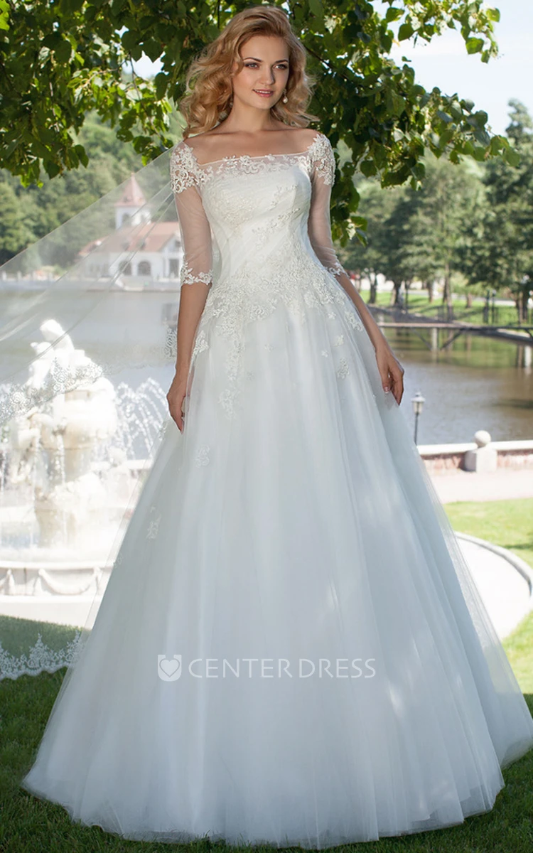 Ball Gown Long Short-Sleeve Square-Neck Tulle Wedding Dress With Appliques And Corset Back