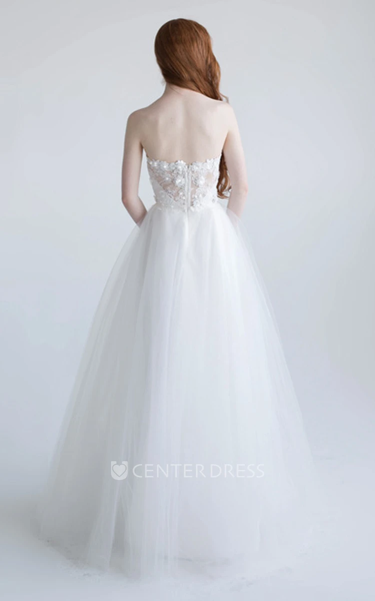 A-Line Strapless Sleeveless Maxi Floral Tulle Wedding Dress With Appliques