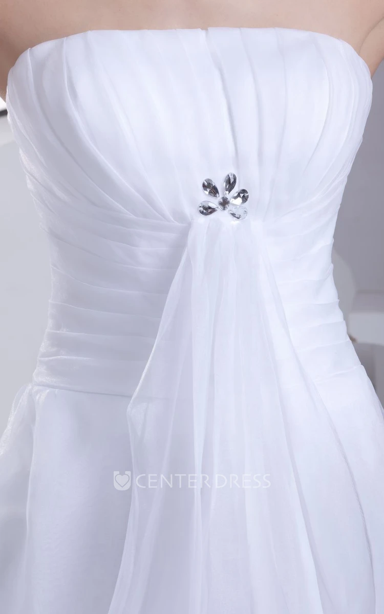 Strapless Chiffon A-Line Wedding Dress With Ruching and Broach