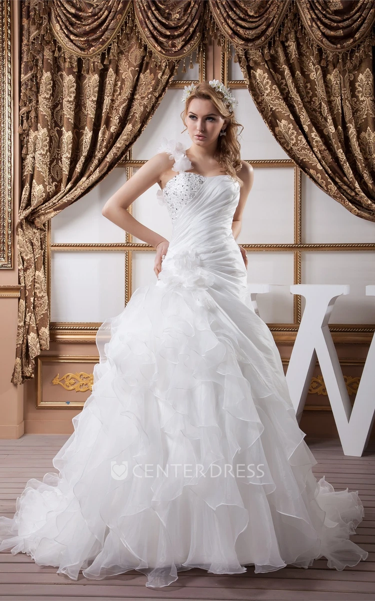 Ball Gown Scoop-Neck Short-Sleeve Floor-Length Satin Wedding Dress With  Beading