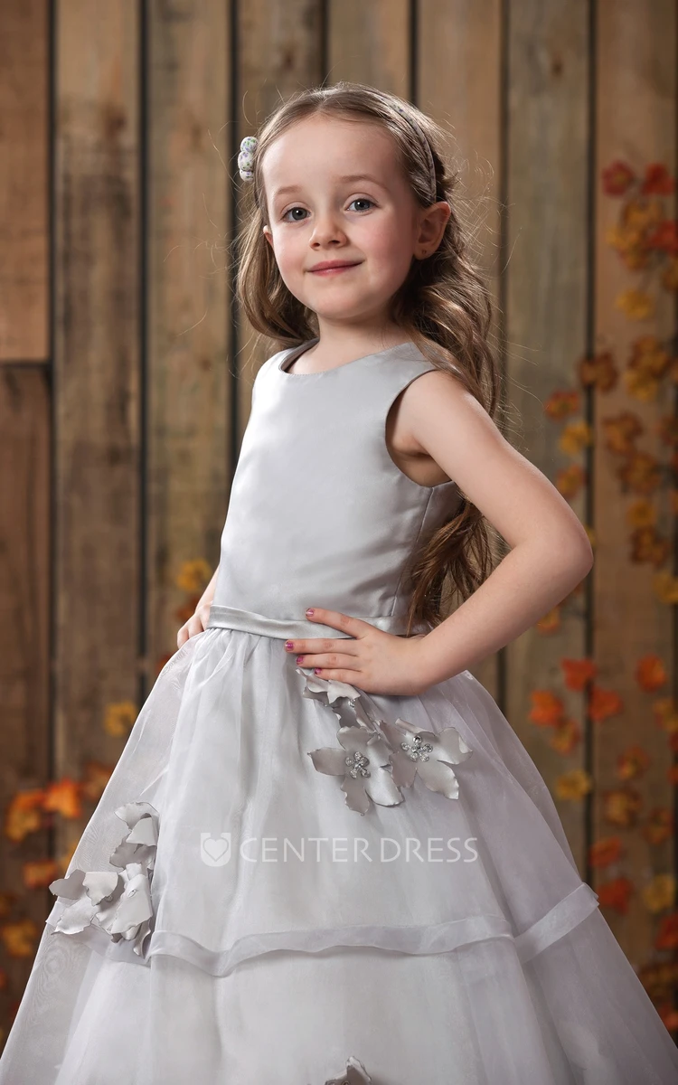 Cute Sleeveless A-Line Floor Length Flower Girl Dress With Pleats