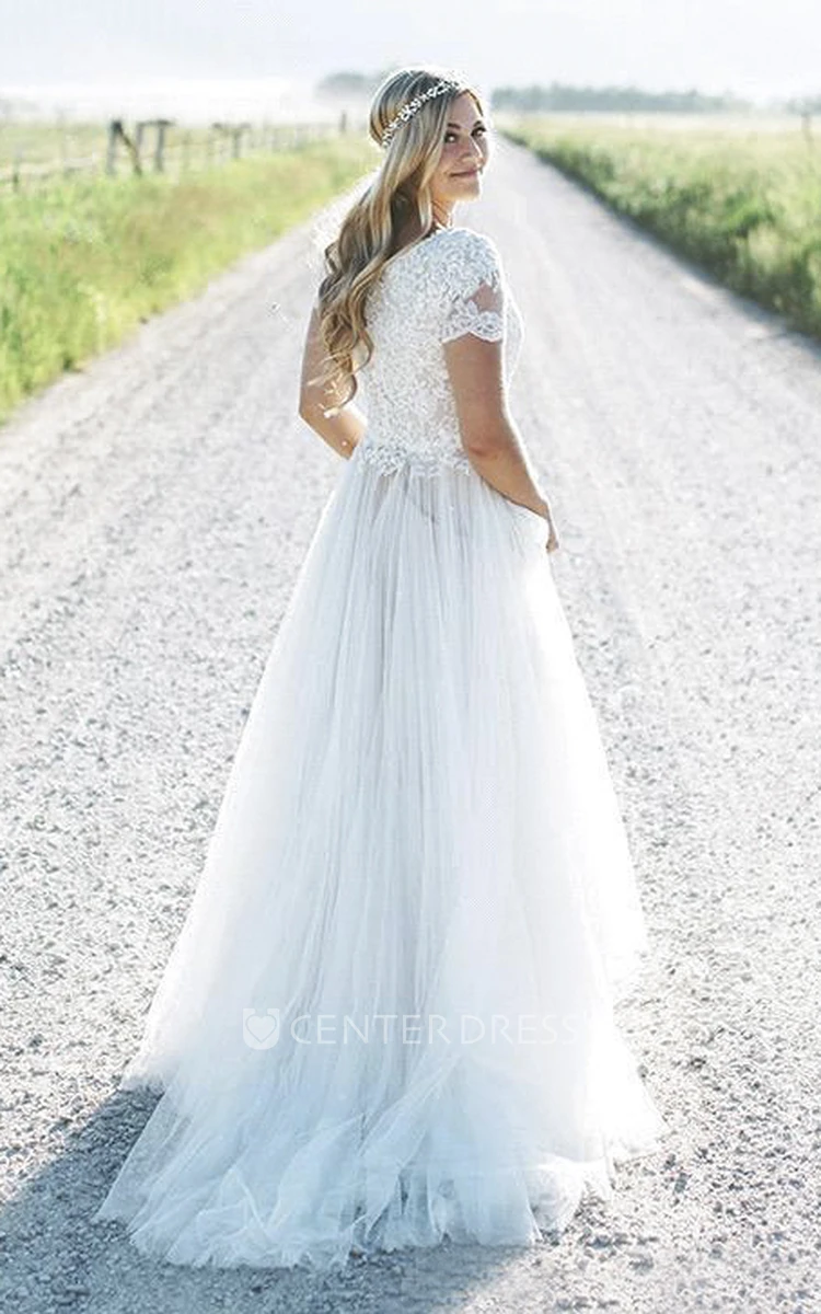 Short Sleeve A-line Bohemian Tulle Wedding Dress With Lace Appliques And Ruching