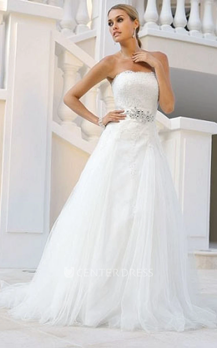 A-Line Sleeveless Floor-Length Strapless Appliqued Tulle Wedding Dress With Waist Jewellery