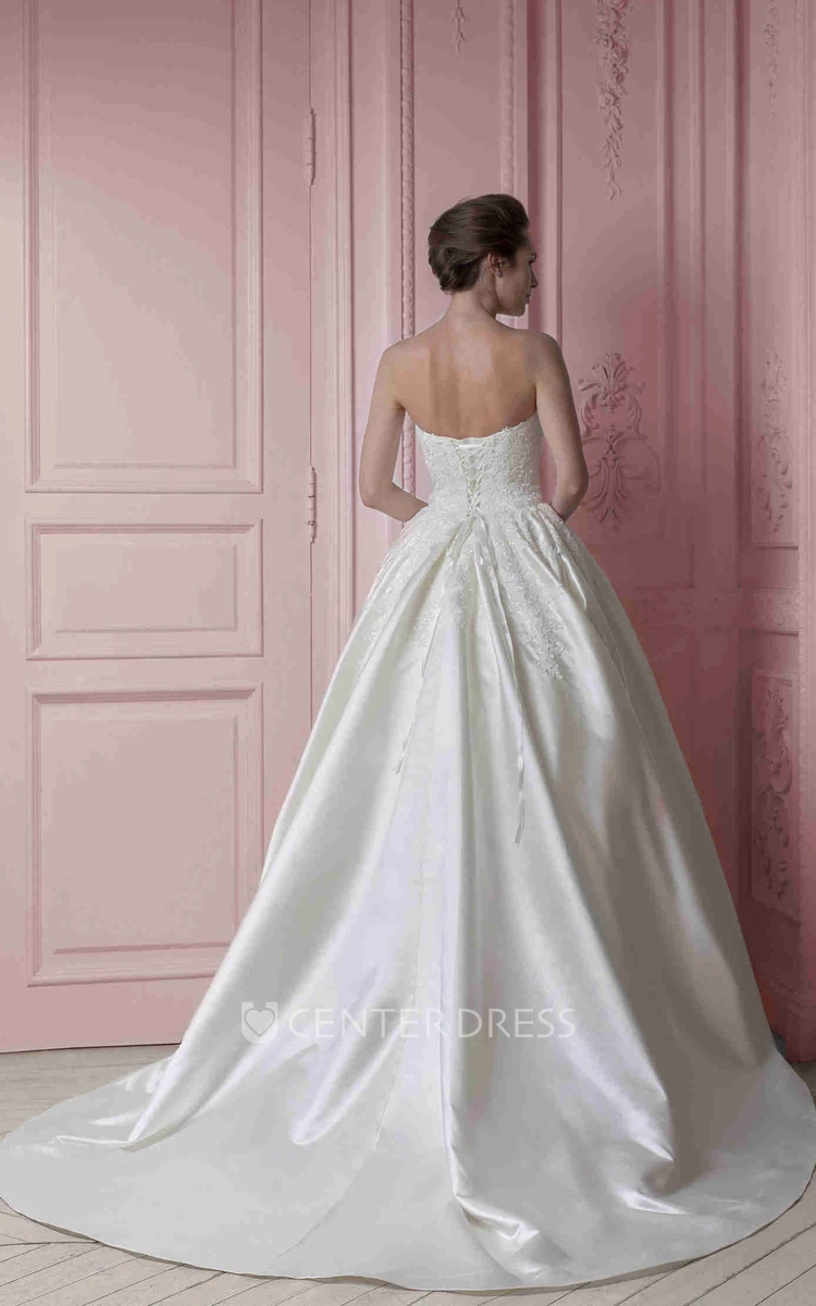 Ball Gown Sweetheart Maxi Satin Wedding Dress With Appliques And Corset Back