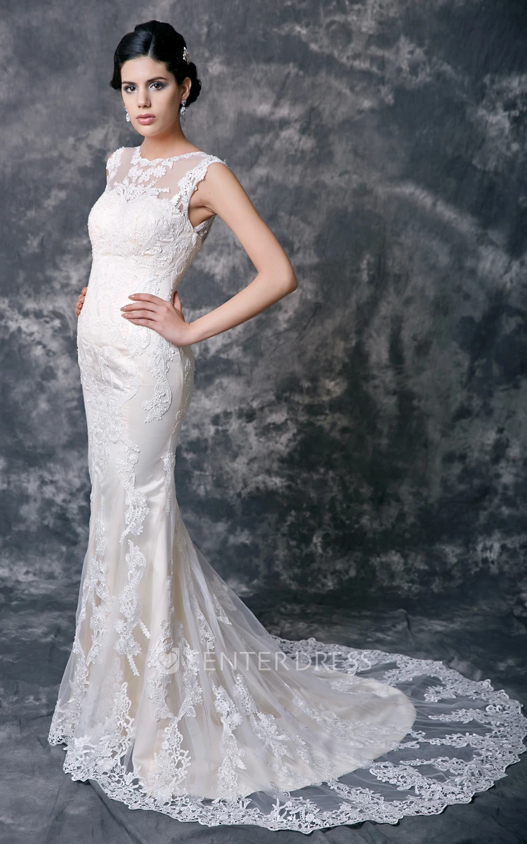 Mermaid Sleeveless High Neck Lace Wedding Dress with Court Train