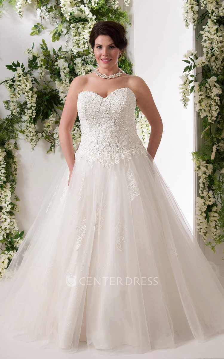 Sweetheart A-Line Dress With Lace Top And Tulle Overlay