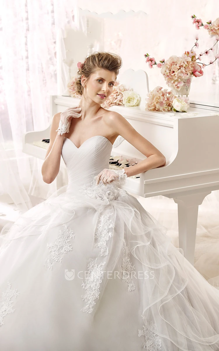 Sweetheart A-line Wedding Dress with Asymmetrical Ruching and Flowers