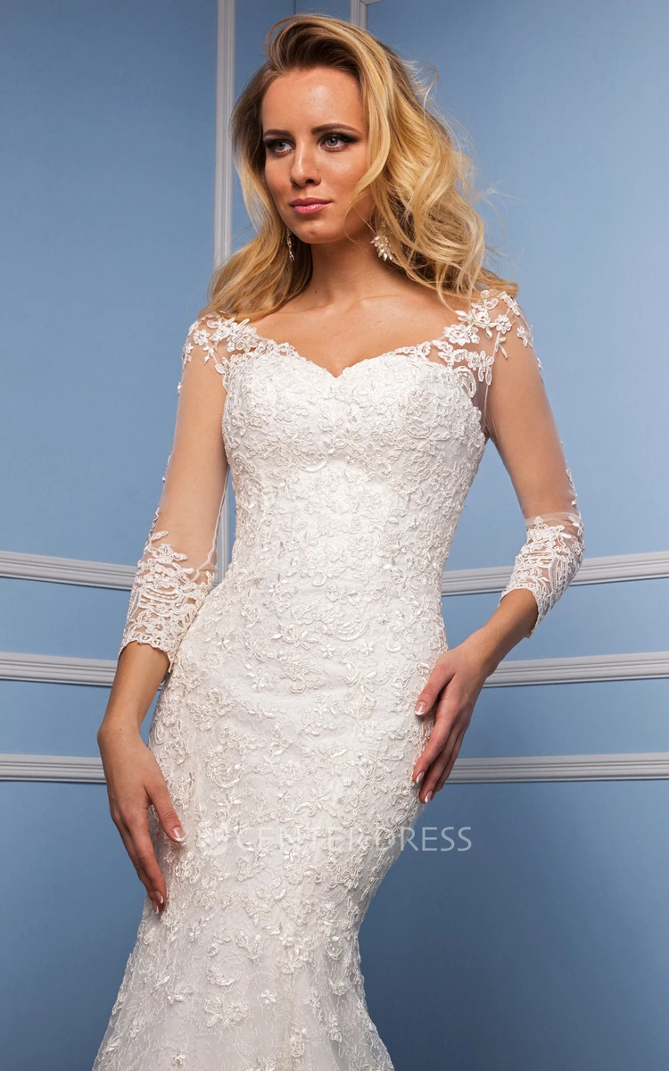 Mermaid 3-4 Sleeve V-Neck Appliqued Lace Wedding Dress With Chapel Train