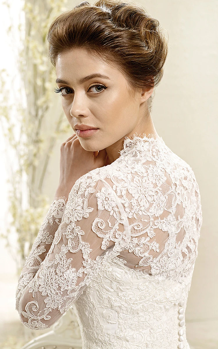 Ball Gown Long-Sleeve Sweetheart Lace Wedding Dress With Illusion