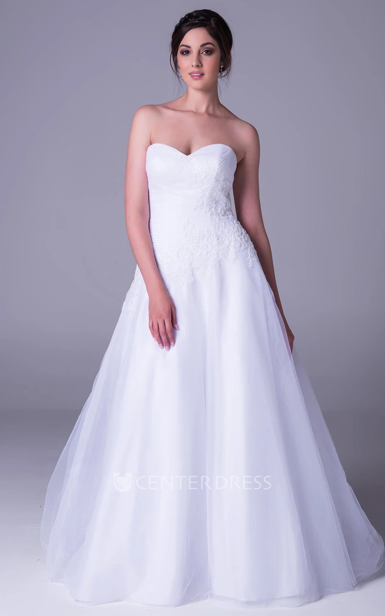 A-Line Sweetheart Maxi Tulle Wedding Dress With Appliques And V Back