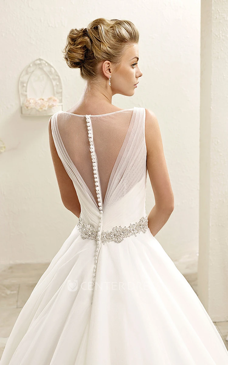 Ball Gown Floor-Length Ruched Bateau-Neck Sleeveless Tulle Wedding Dress With Waist Jewellery