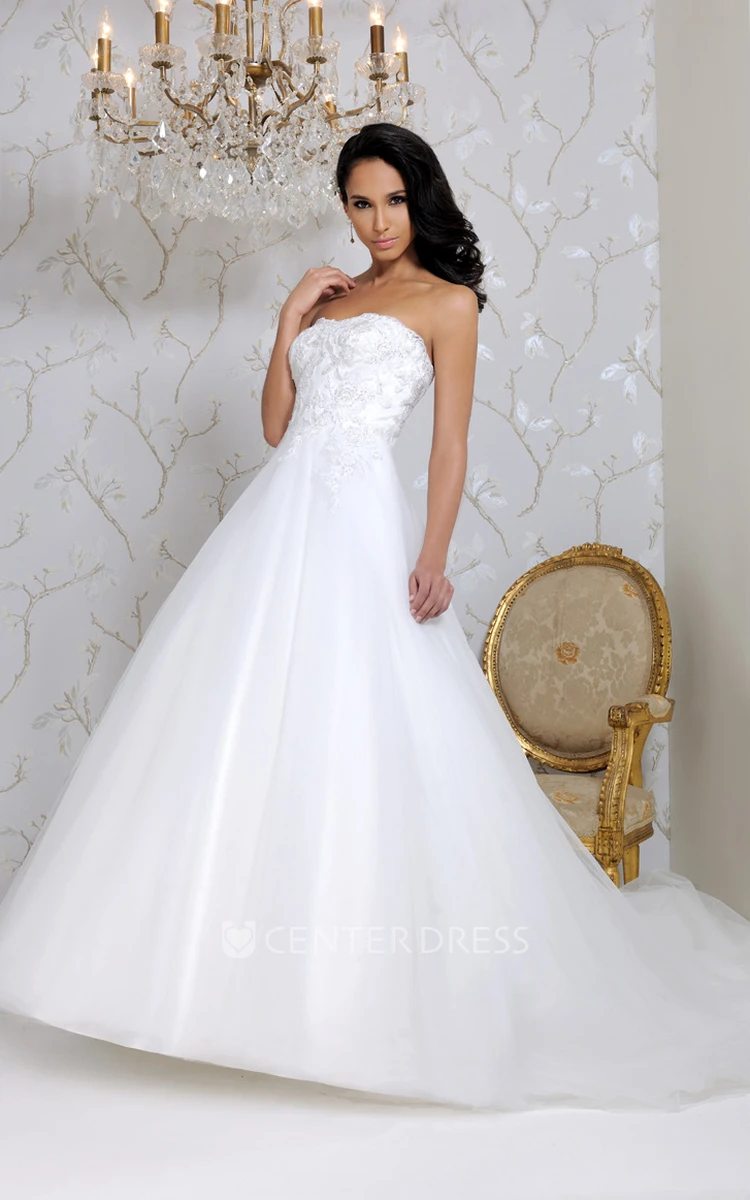 Maxi Strapless Appliqued Tulle Wedding Dress With Chapel Train