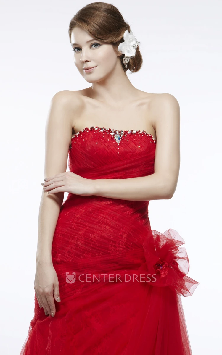 A-Line Sleeveless Strapless Beaded Floor-Length Tulle&Lace Prom Dress With Ruffles And Flower