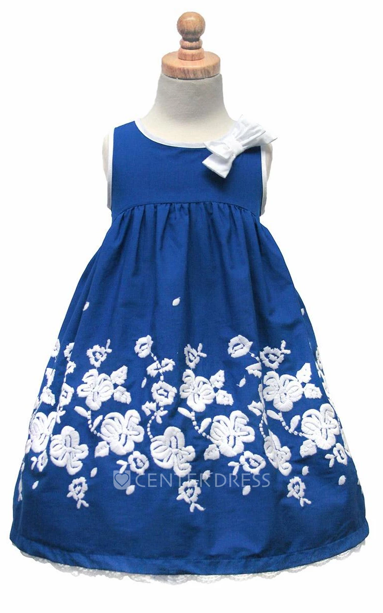 Embroideried Floral Empire Bowed Lace Flower Girl Dress