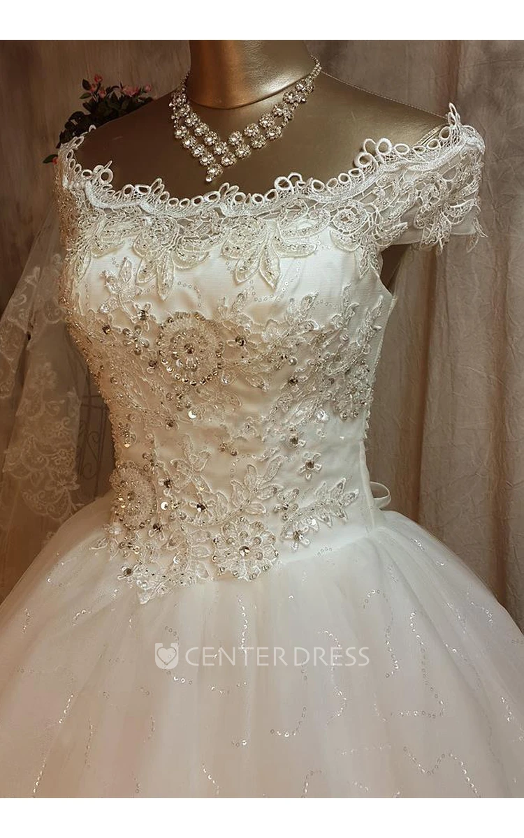 Gorgeous Short Sleeve Lace Wedding Dresses Ball Gown With Appliques