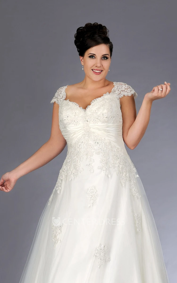 Caped-Sleeve Lace Empire Dress With Appliques