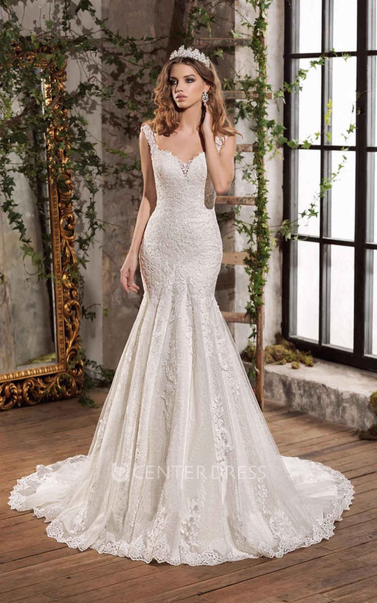 Luxury Lace and Tulle Notched Floor Length Bridal Gown with Chapel Train