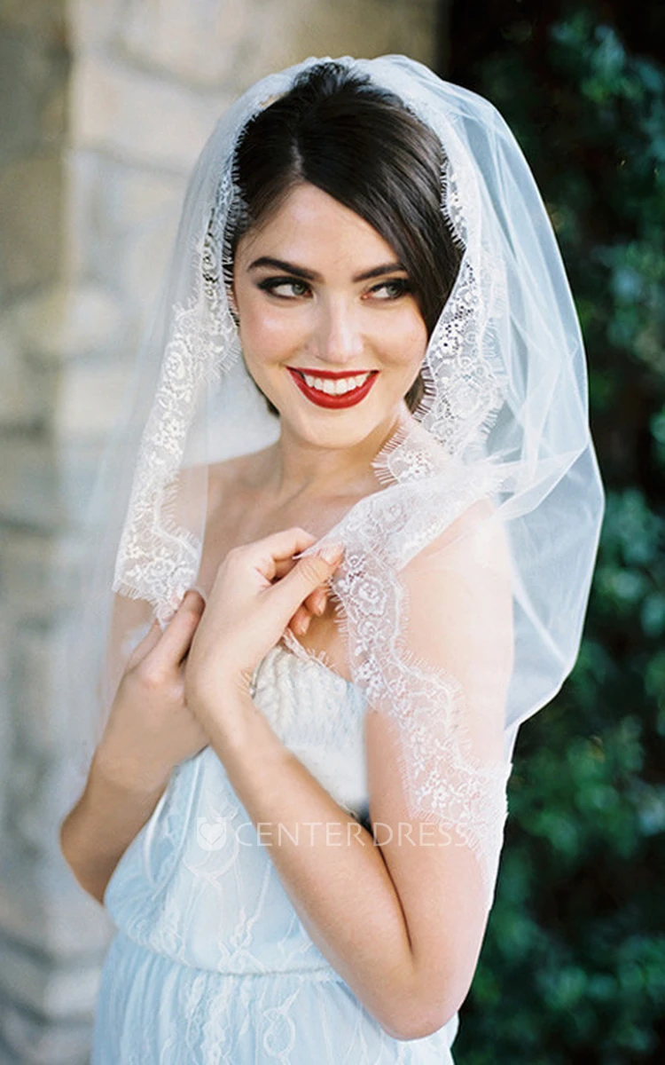 Simple Retro New Lace Applique Bride Wedding Veil Short Section Travel Photo Studio Photography Soft White Tulle