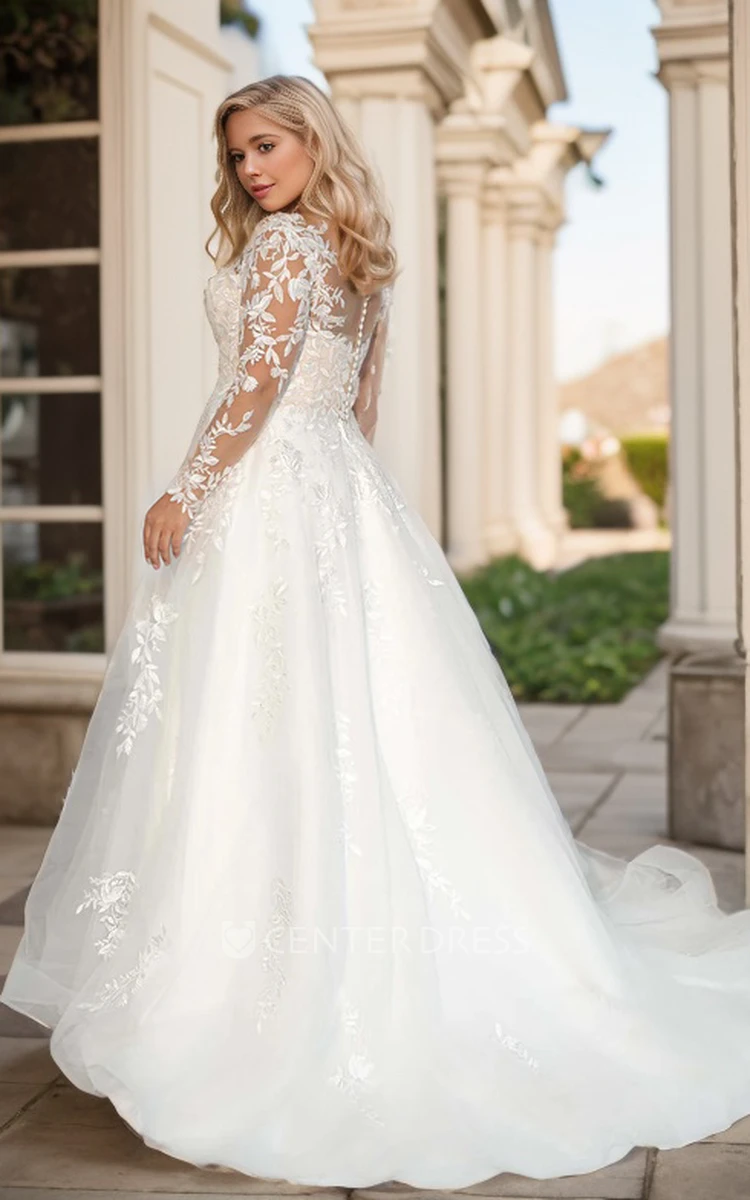 Sexy A-Line Sweetheart Neckline Plus Size Wedding Dress with Sweep Train Long Sleeve