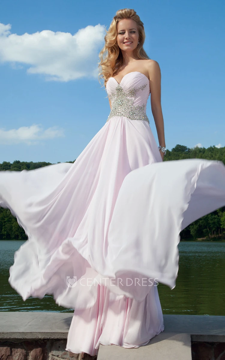 Ruched Sleeveless Maxi Sweetheart Chiffon Prom Dress With Beading And Pleats