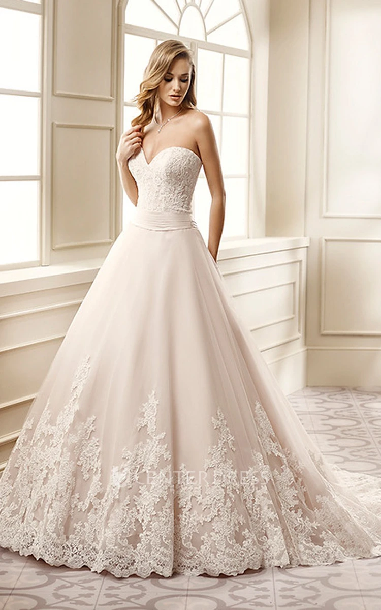 A-Line Sweetheart Long Lace Wedding Dress With Appliques And Corset Back