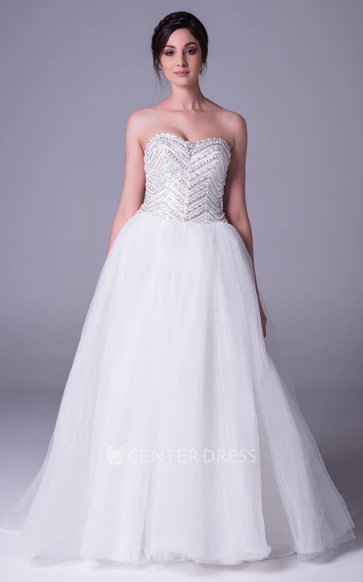 A-Line Sweetheart Tulle Wedding Dress With Beading
