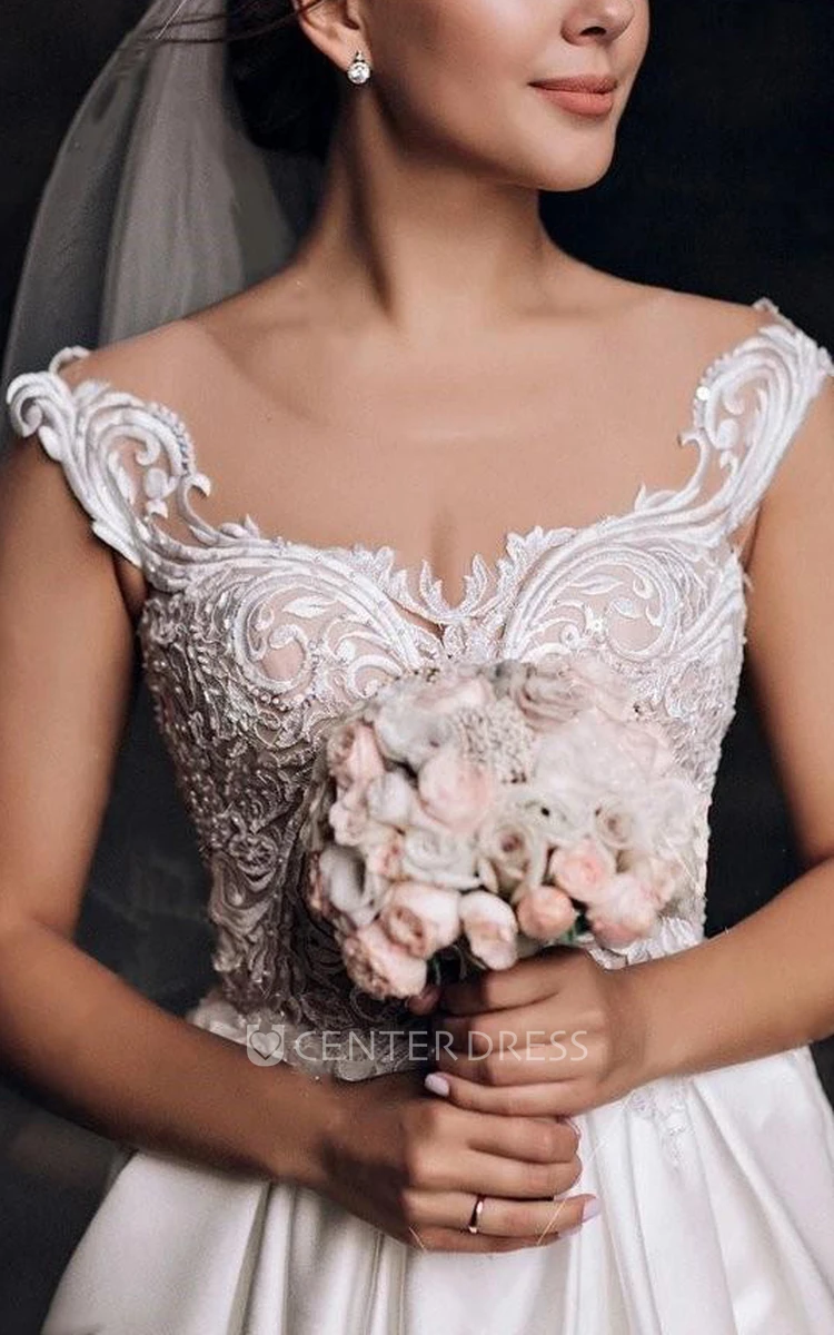 A Line Sleeveless Satin Lace Elegant Button Illusion Wedding Dress with Ruffles