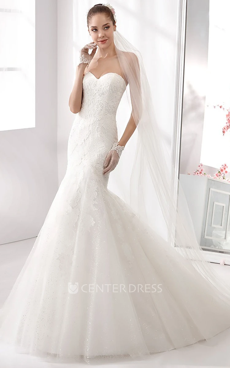 Sweetheart Sheath Wedding Dress With Mermaid Style and Lace Appliques