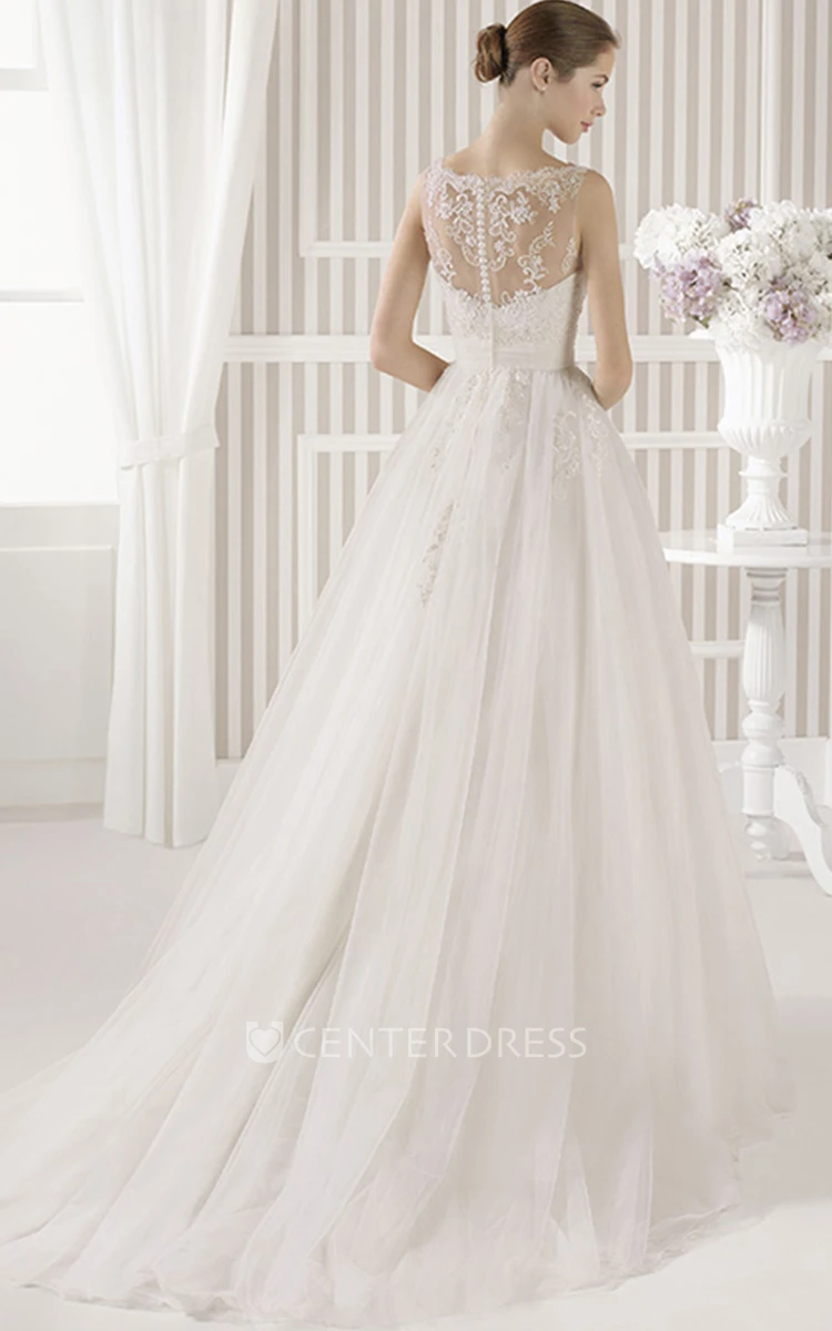 A-Line Sleeveless Maxi Appliqued Scoop Tulle&Satin Wedding Dress With Pleats And Illusion Back