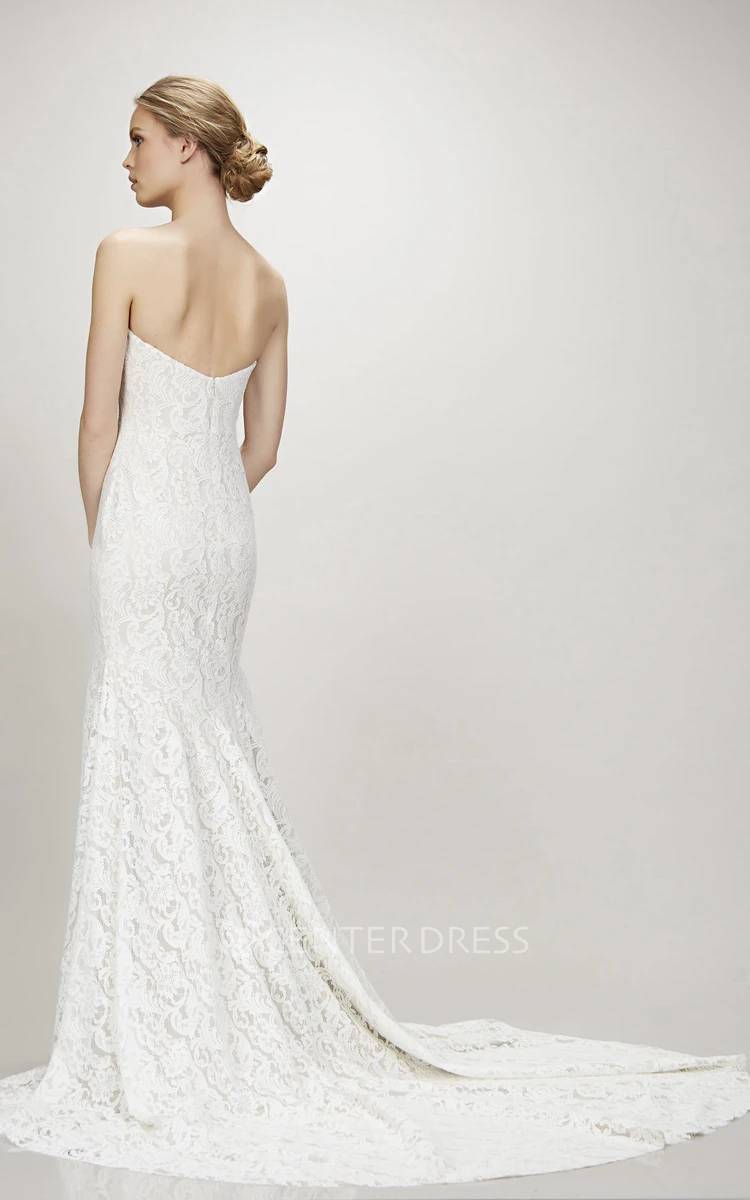 Maxi Sweetheart Lace Wedding Dress With Court Train And V Back