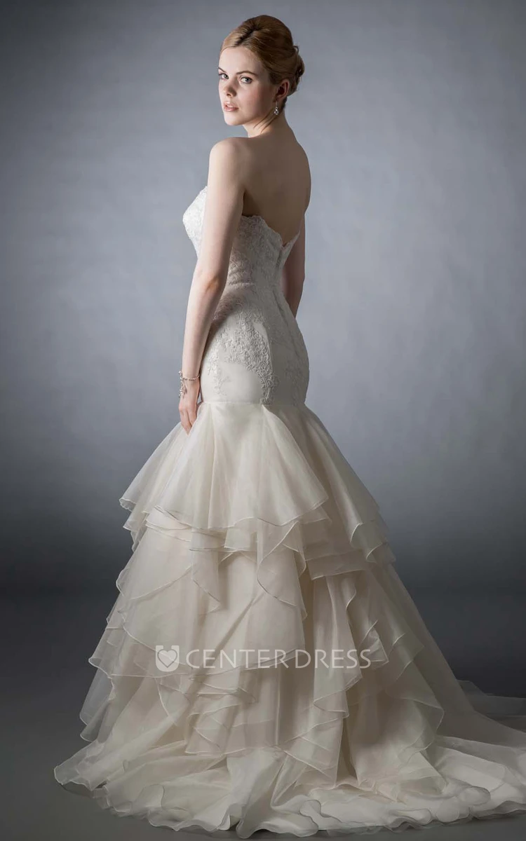 Mermaid Appliqued Sleeveless Sweetheart Tulle Wedding Dress
