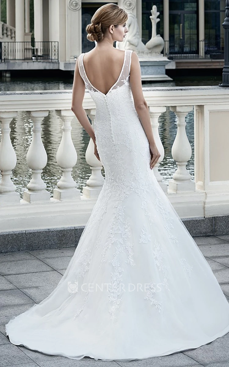 Sheath Sleeveless Appliqued Maxi Scoop-Neck Lace Wedding Dress