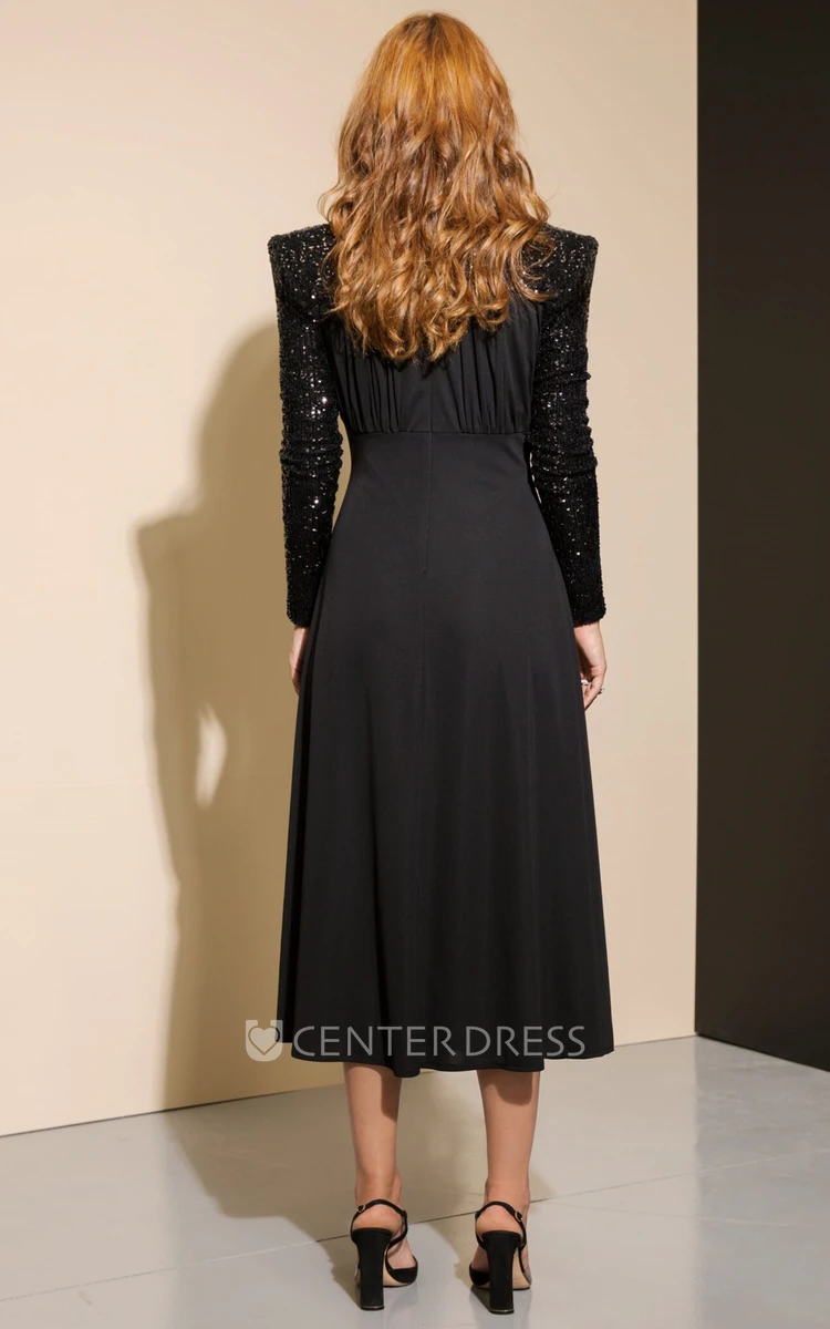 Long Sleeved Sexy A Line V-neck Jersey Evening Dress with Sequins