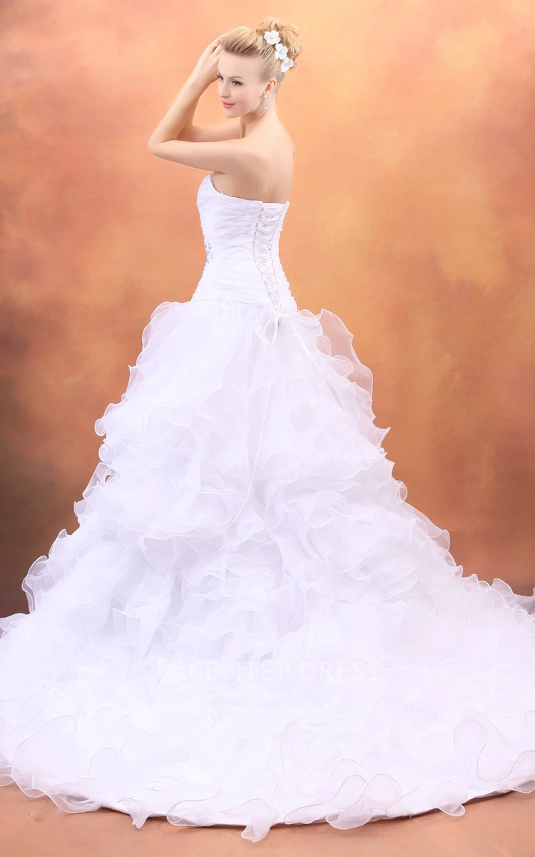 Sweetheart A-Line Organza Sleeveless Wedding Gown With Ruffles