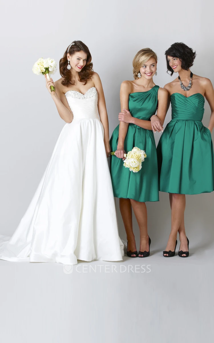 Sweetheart Floor-Length Satin Wedding Dress With Beading And V Back