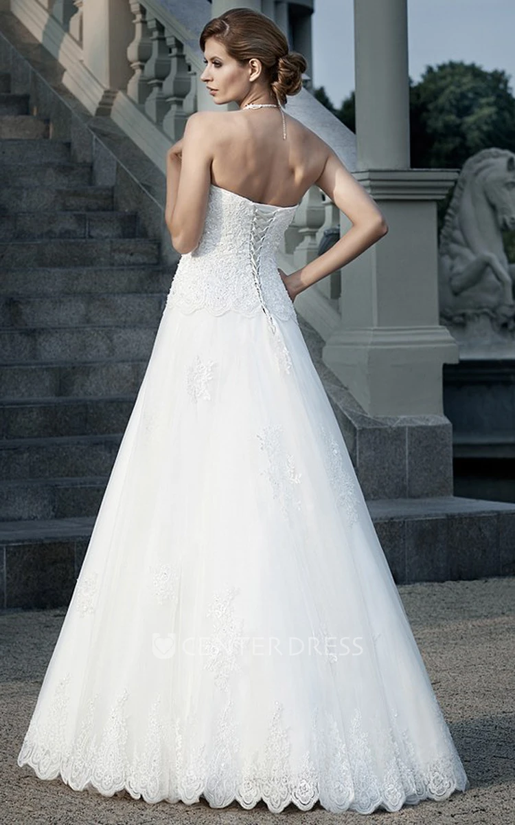 A-Line Appliqued Sleeveless Strapless Floor-Length Lace Wedding Dress