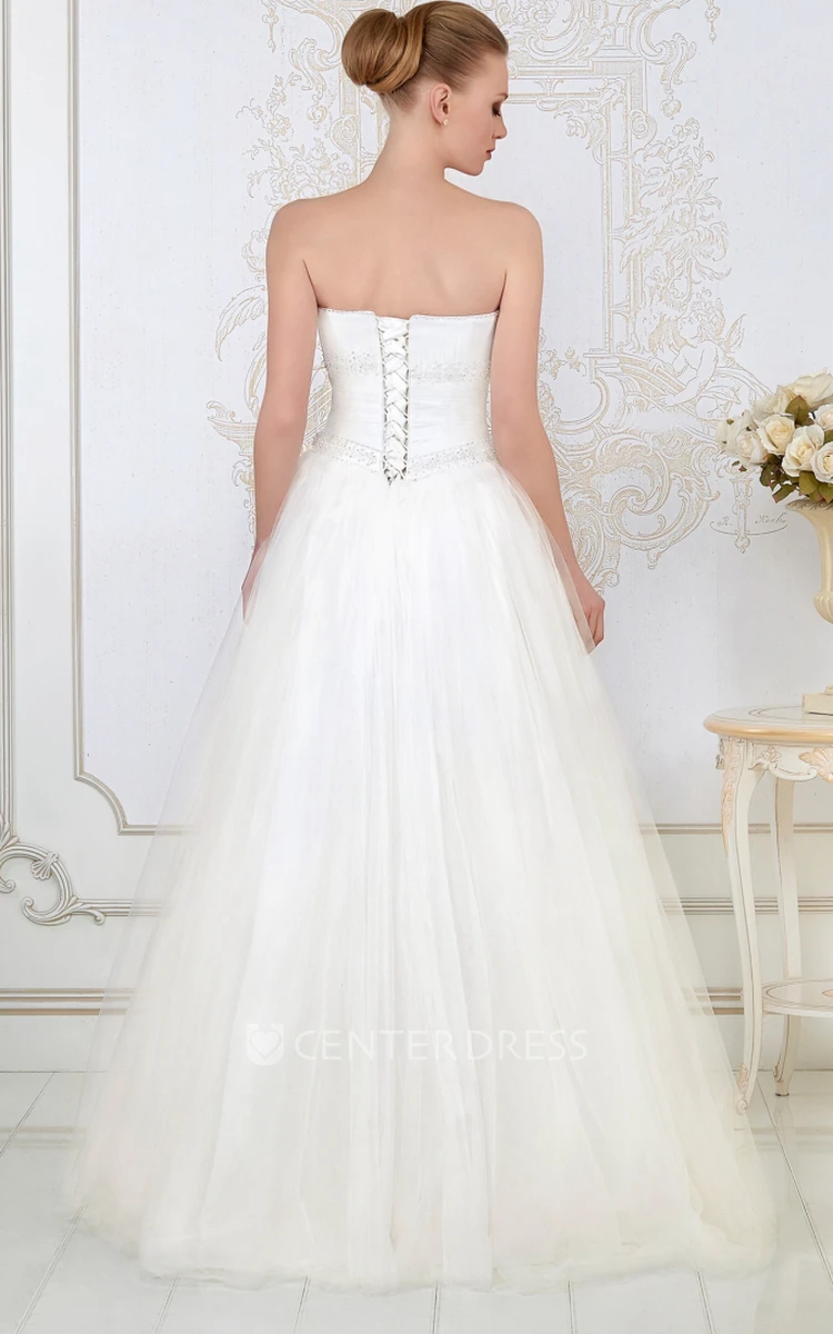 A-Line Sweetheart Floor-Length Ruched Sleeveless Tulle Wedding Dress With Beading And Bow