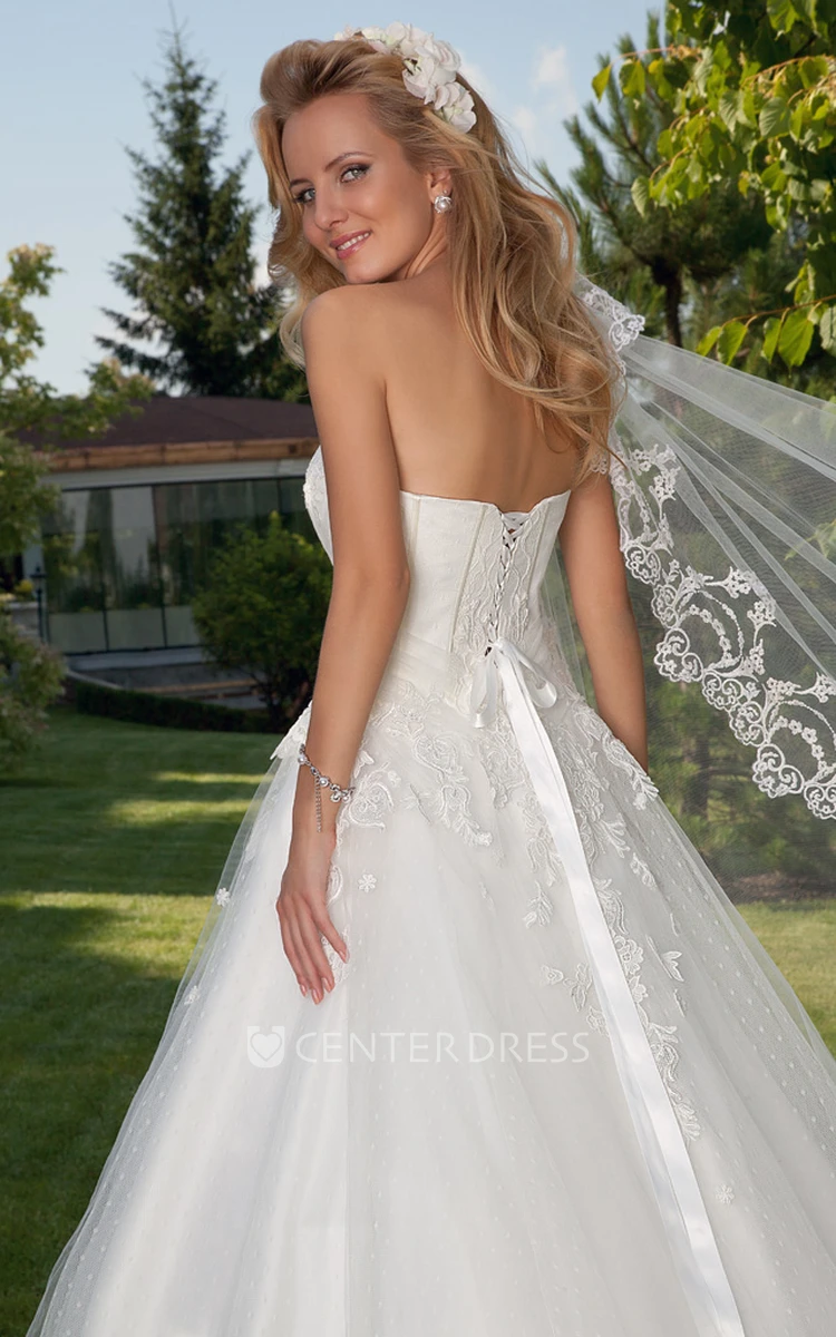 Ball Gown Maxi Appliqued Sweetheart Sleeveless Tulle Wedding Dress
